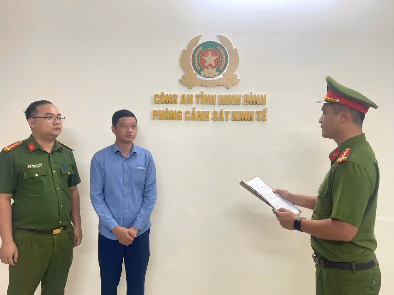 Bị can Nguyễn Văn Lợi tại cơ quan công an. Ảnh: CACC.