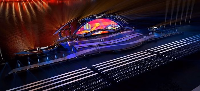 Sự giao thoa giữa ánh sáng laser, LED 3D và chuyển động cơ khí tạo nên trải nghiệm thị giác đa tầng