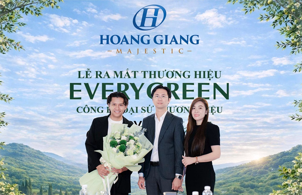 Ba trụ cột cốt lõi: Sản phẩm minh bạch, công nghệ PLEX và giải pháp thực chiến cho Salon.
