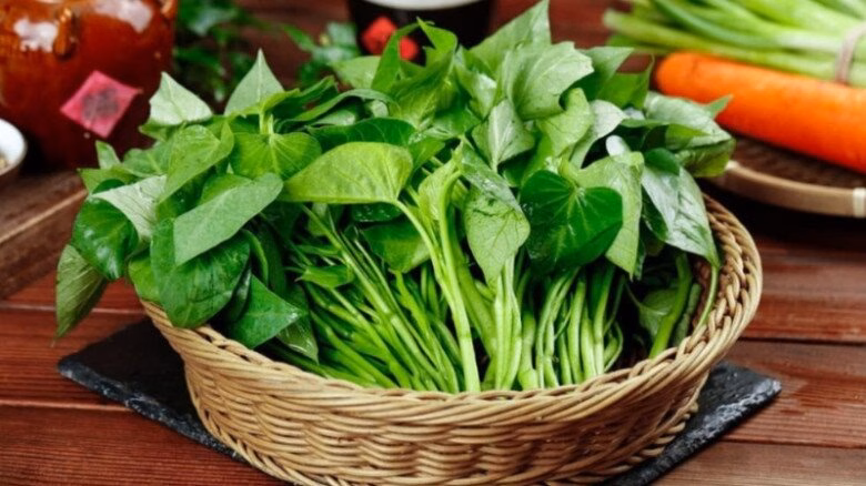 Rau lang không chỉ rẻ mà còn là nguồn cung cấp dưỡng chất quý giá cho cơ thể.